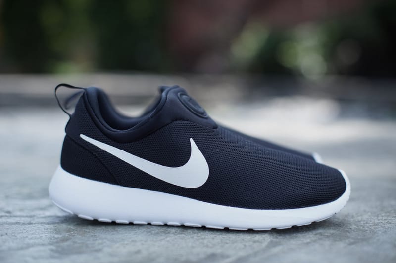 Nike Roshe Run Slip On 全新配色設計