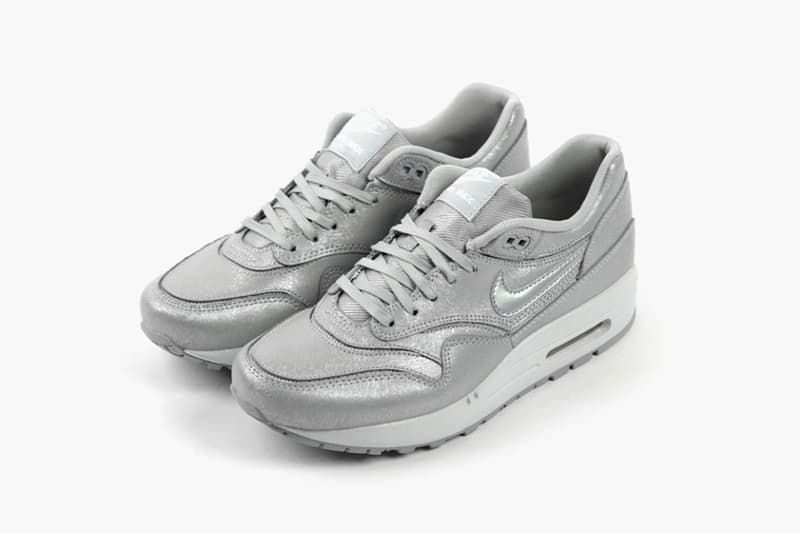 Nike WMNS「Wolf Grey」Cut Out 配色系列