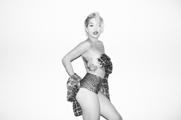 Rita Ora 造訪 Terry Richardson 工作室