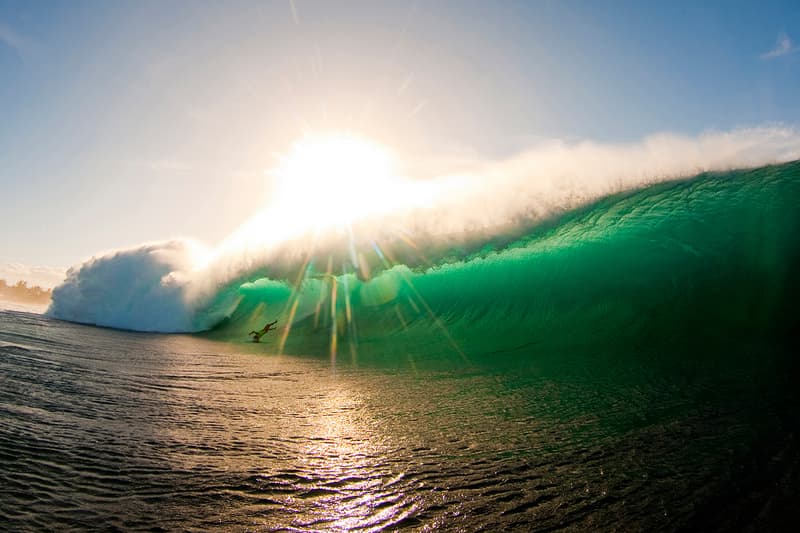 THROUGH THE LENS: 衝浪攝影師 Zak Noyle
