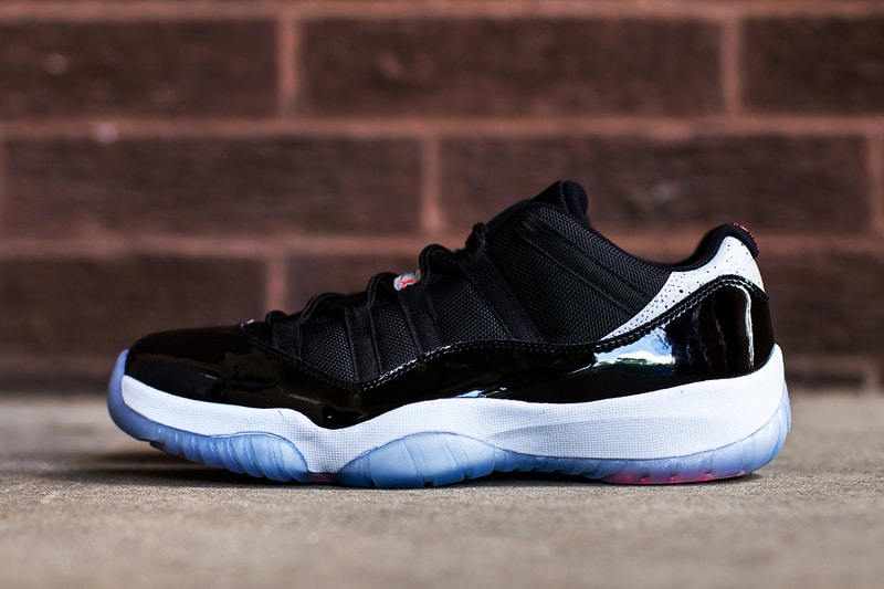 近賞 Air Jordan 11 Retro Low「Infrared 23」配色