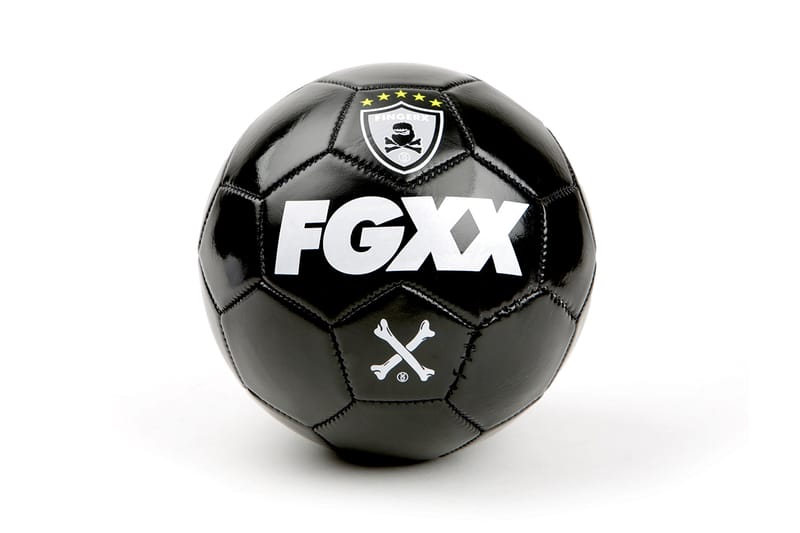 Barcode Footballer x fingercroxx 2014 聯乘系列