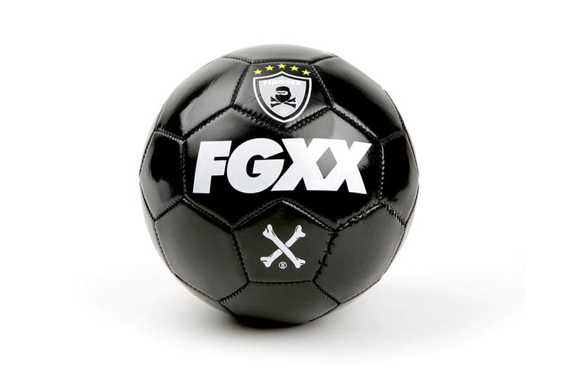 Barcode Footballer x fingercroxx 2014 聯乘系列