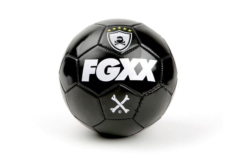 Barcode Footballer x fingercroxx 2014 聯乘系列