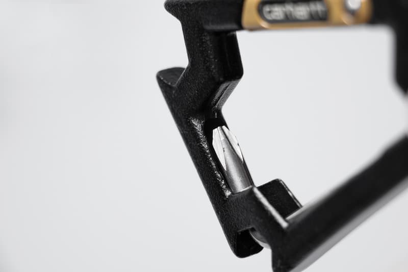 Carhartt WIP x Sk8ology Skateboard 聯名工具扣