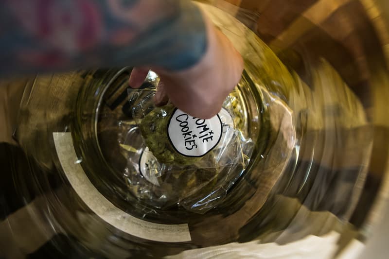 Elephant Grounds 於 WOAW 開設首間分店