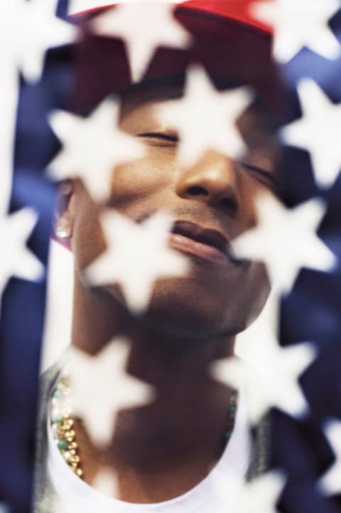 Doug Inglish 掌鏡為 Pharrell Williams 拍攝《Elle UK》造型特輯