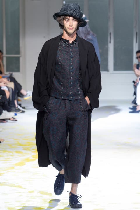 Yohji Yamamoto 2015 春夏系列發佈會			