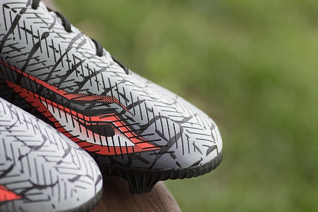 細覽 adidas Predator Instinct「Eyes」別註配色