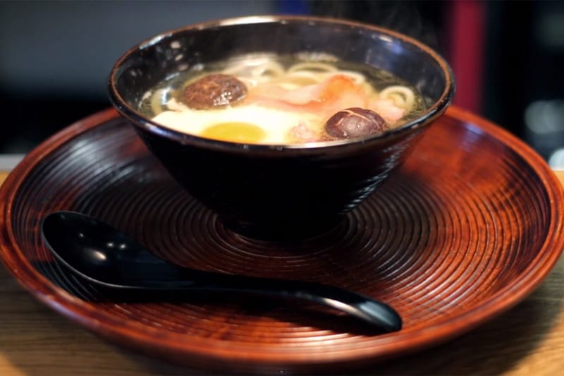 走進 Shuko Oda 位於倫敦的餐館 Koya Bar 