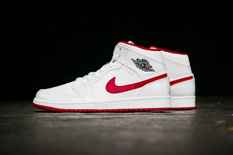 Air Jordan 1 Mid 全新配色設計