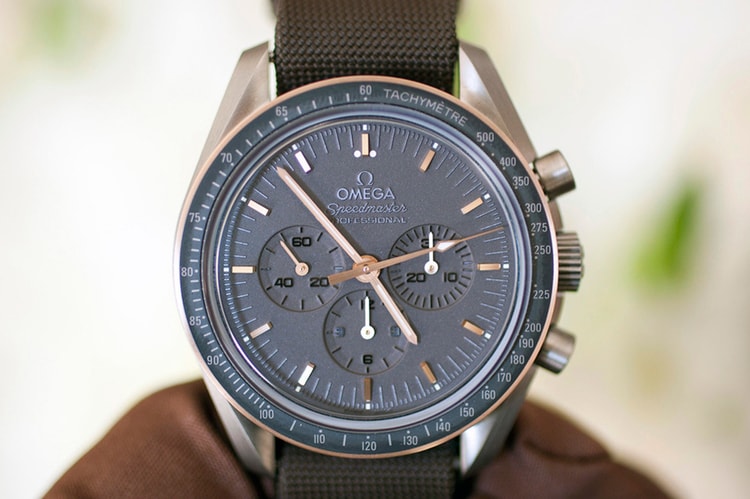 跟隨 HODINKEE 鑒賞 Omega Speedmaster Professional 阿波羅 11 號登月 45 周年紀念腕表