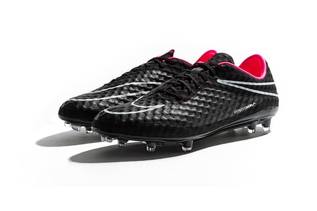 Nike Football 2014「Stealth」系列