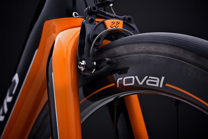 S-Works McLaren Tarmac 公路自行車