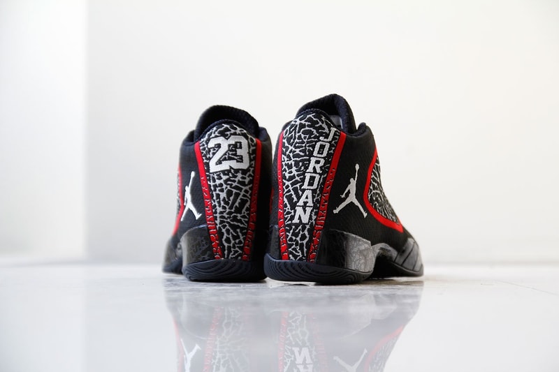近賞 Air Jordan XX9「Gym Red」配色