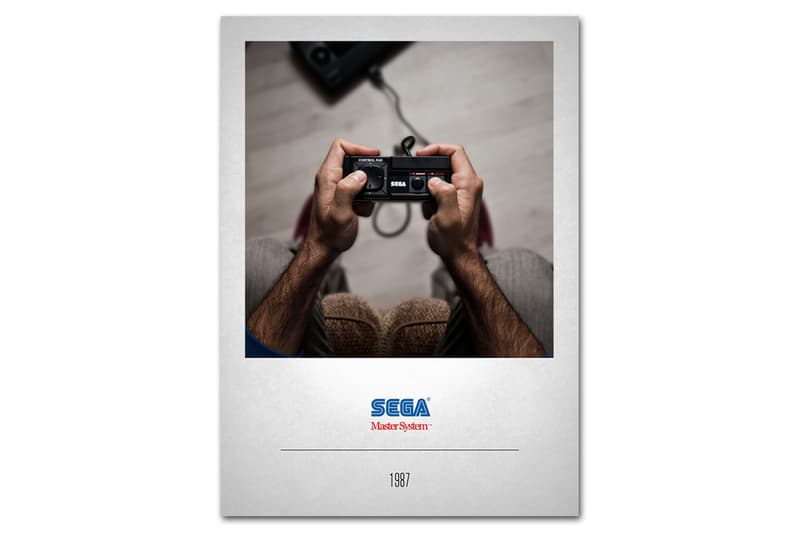 Javier Laspiur 展示電子遊戲手柄發展史