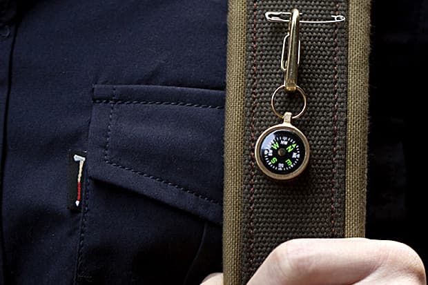 Best Made Co. 黃銅指南針掛件