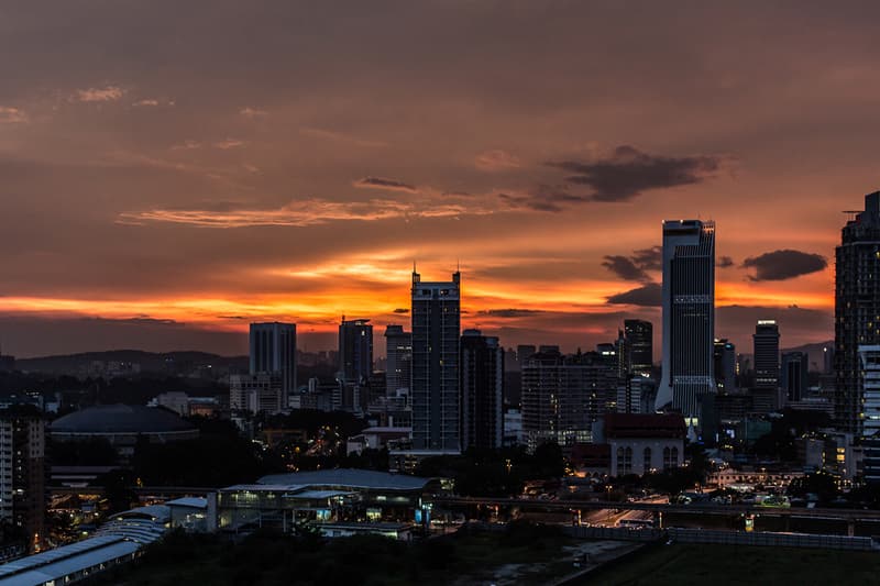 HYPEBEAST 親測 adidas miZXFLUX App 打造 ZX FLUX 獨家定制版本