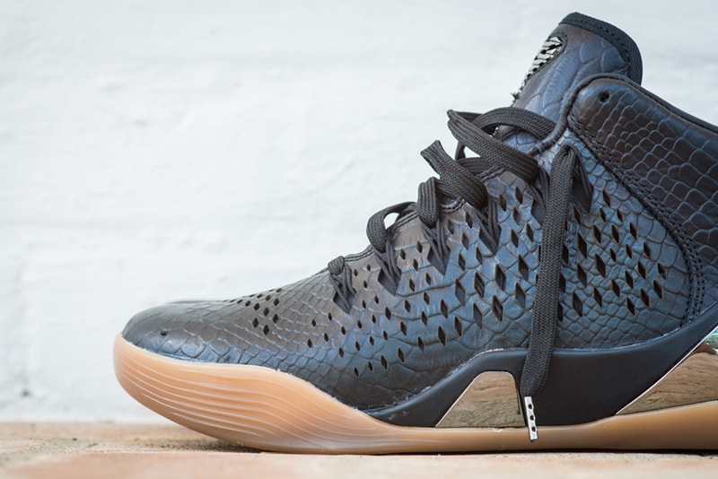 近賞 Nike Kobe 9 Mid EXT 籃球鞋