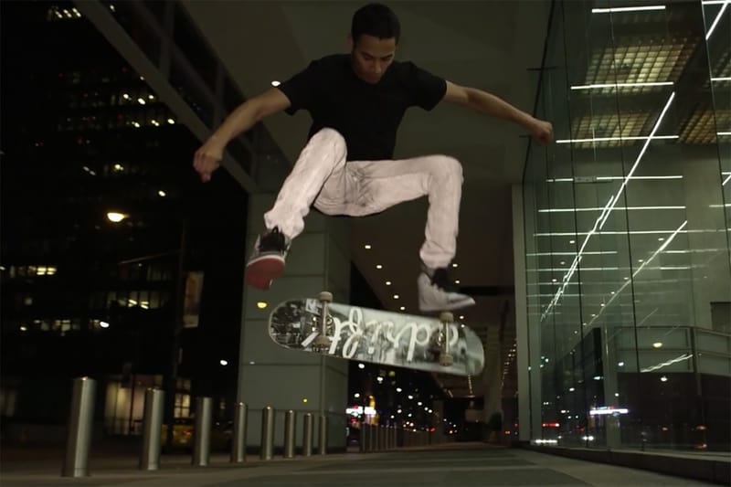 Naked & Famous 反光丹甯褲