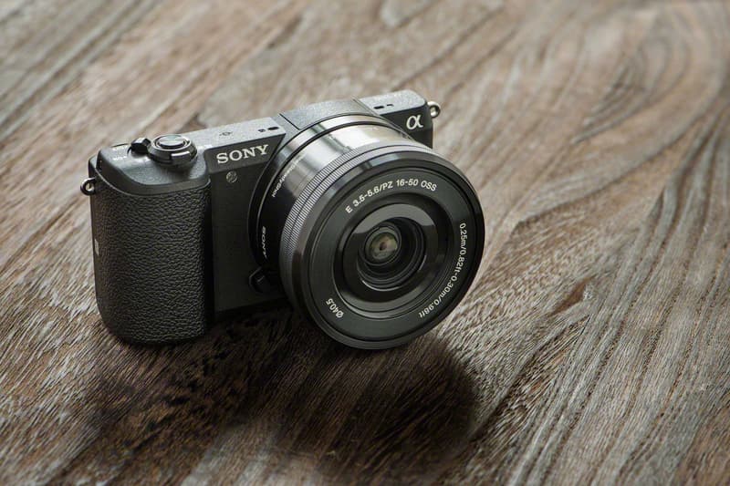 Sony A5100 全新無反相機
