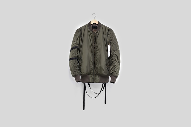 Stampd 2014 秋冬 Strapped Bomber Jacket