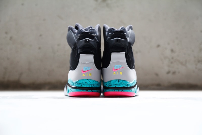 近賞 Nike Air Command Force 全新配色設計