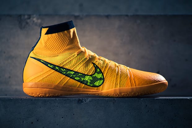 近賞 Nike Elastico Superfly IC 室內足球鞋