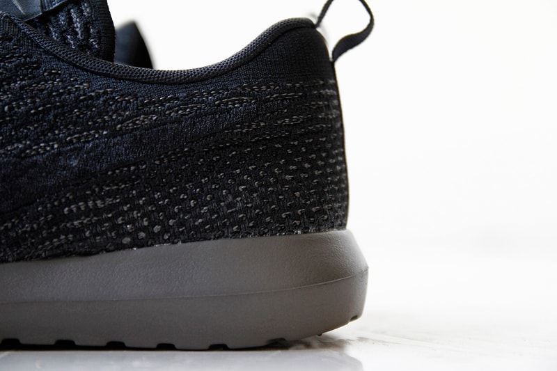 近賞 Nike Flyknit Roshe Run「Midnight Fog」配色