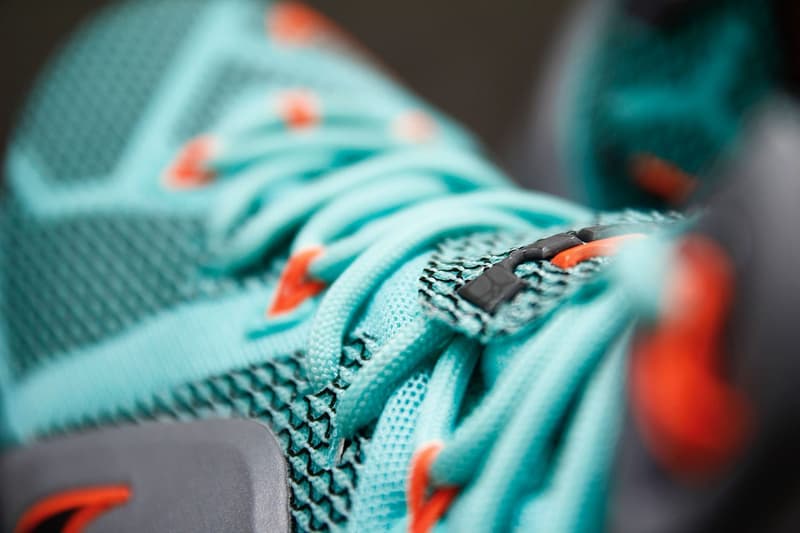 近赏 Nike LEBRON 12「NSRL」配色