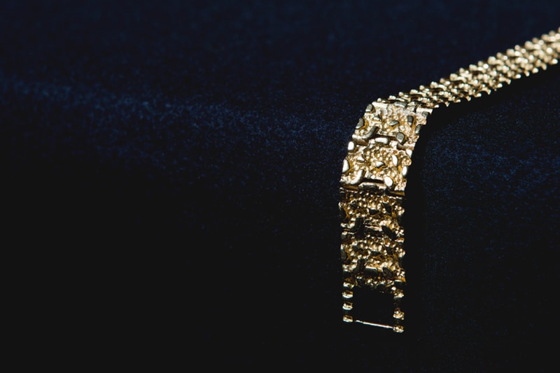 Botanica 利用 NASA 認證技術打造「Don Eliette」18k 金配飾系列
