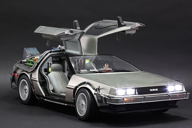 Hot Toys x Back To The Future DeLorean Time Machine 模型車
