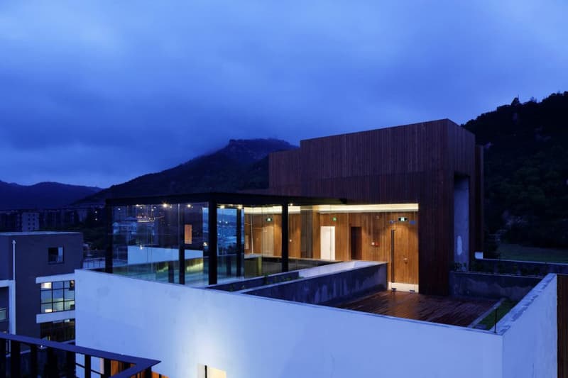 走進由 TEAM BLDG 於廈門打造的 Hotel WIND 