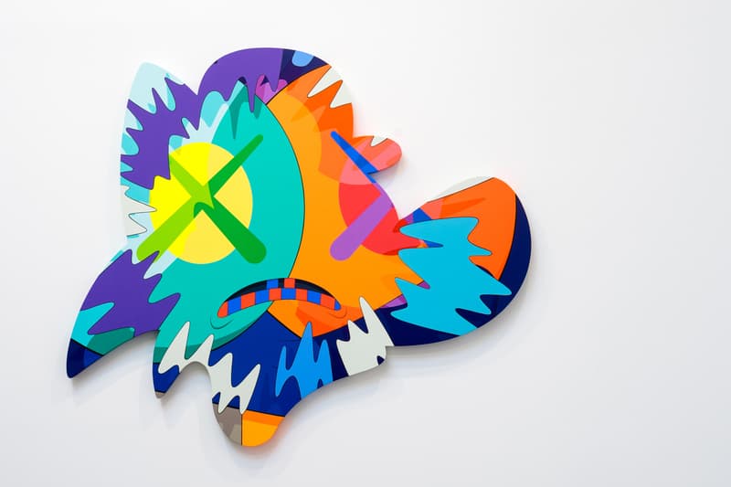 KAWS 於  Honor Fraser Gallery 開辦「Man’s Best Friend」個人展覽現場回顧