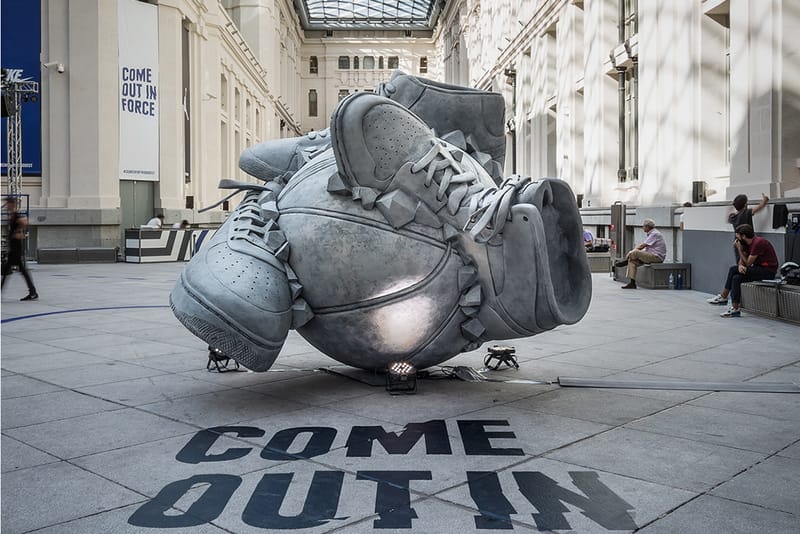 Nike Sneakerball 概念雕塑