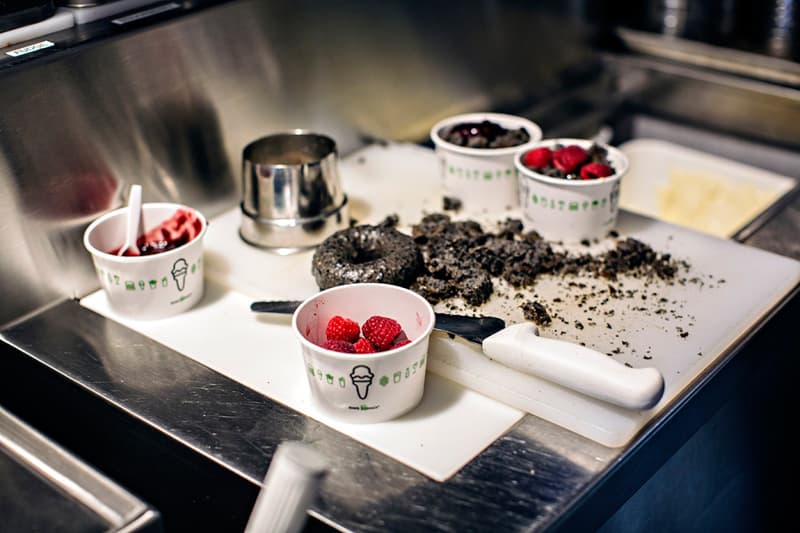Staple x Shake Shack 聯名冰淇淋「Staple Concrete」