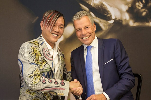 賭場酒店大亨 Stephen Hung 以 $2,000 萬美金訂購 30 輛 Rolls-Royce Phantom 定製車款