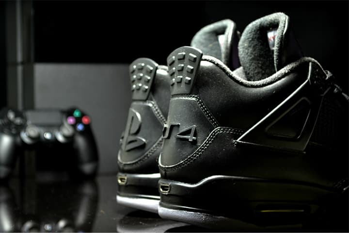 Air Jordan 4「PlayStation 4」主題特製版設計
