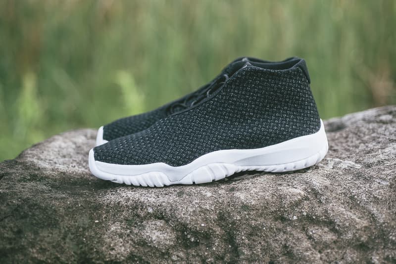 近賞 Air Jordan Future 黑/白配色
