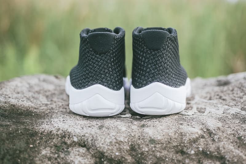 近賞 Air Jordan Future 黑/白配色