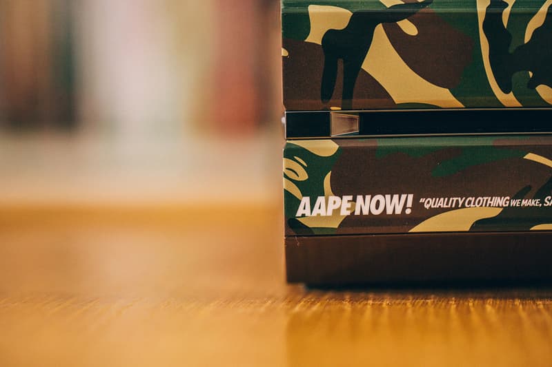 近賞 Xbox One「AAPE by A Bathing Ape」特別版遊戲主機