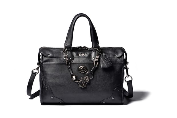 AMBUSH x Coach「The Rhyder Charm」聯名手提包