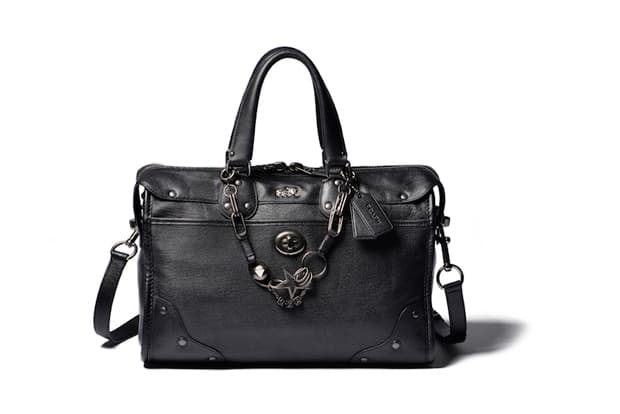 AMBUSH x Coach「The Rhyder Charm」聯名手提包