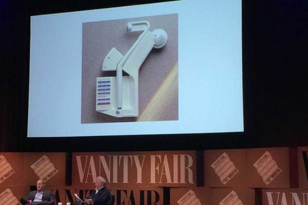 Jony Ive 談及所設計的第一部手機及 Steve Jobs 對其影響