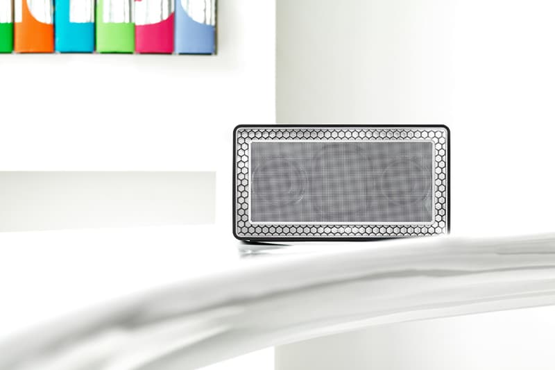 Bowers & Wilkins T7 藍牙揚聲器