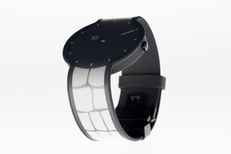 TAKT PROJECT 推出  FES 数码显示腕表 