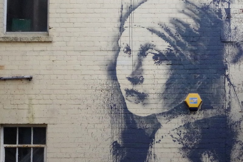 Banksy 於英國 Bristol 創作最新藝術作品