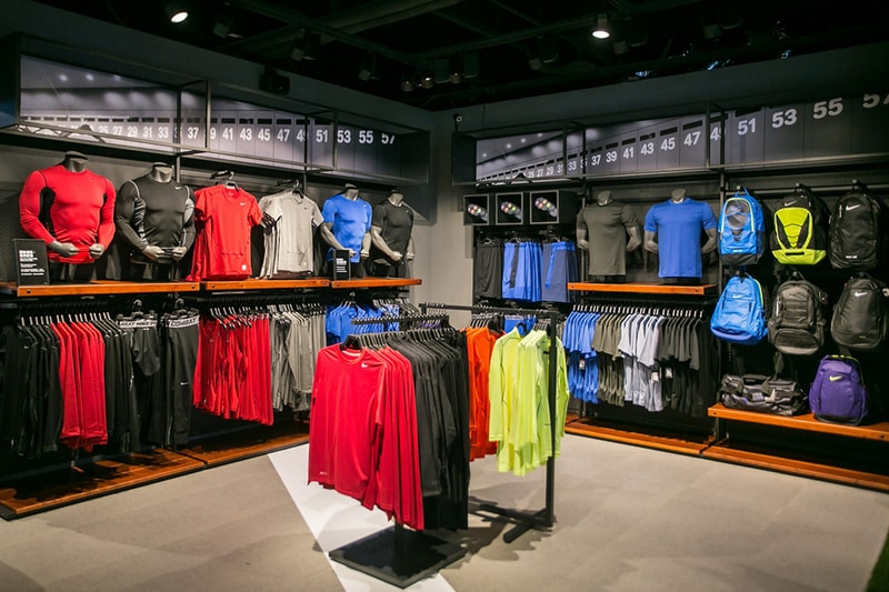 微笑逢甲 Nike 台中旗艦店開幕