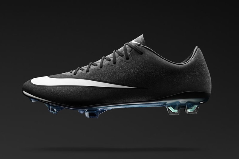 Nike 發佈 Cristiano Ronaldo 全新足球靴 Mercurial Superfly CR7 