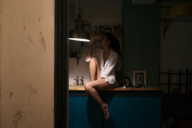 THROUGH THE LENS: 攝影師 Shun Okada